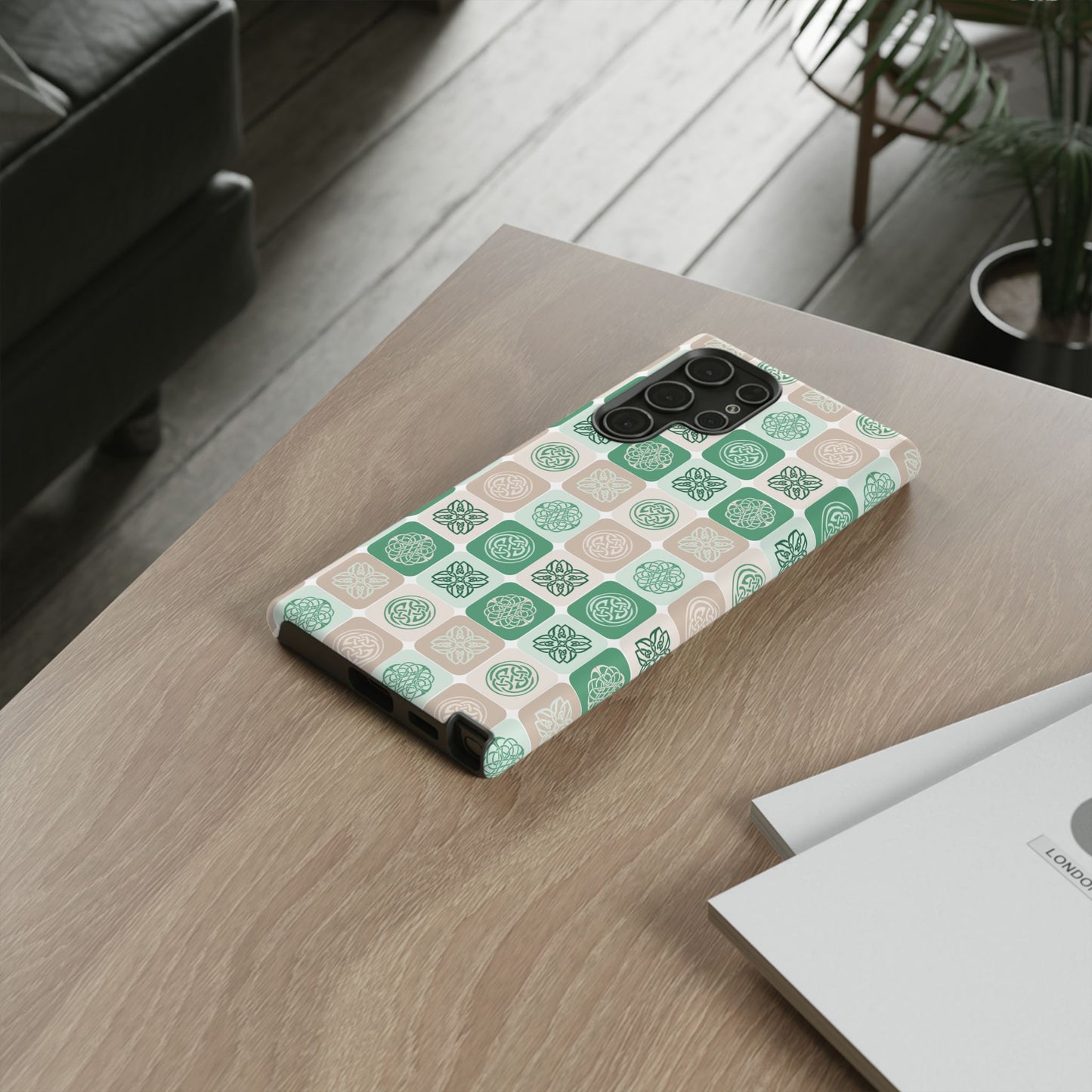 Green Celtic Irish Symbols Tough Phone Case