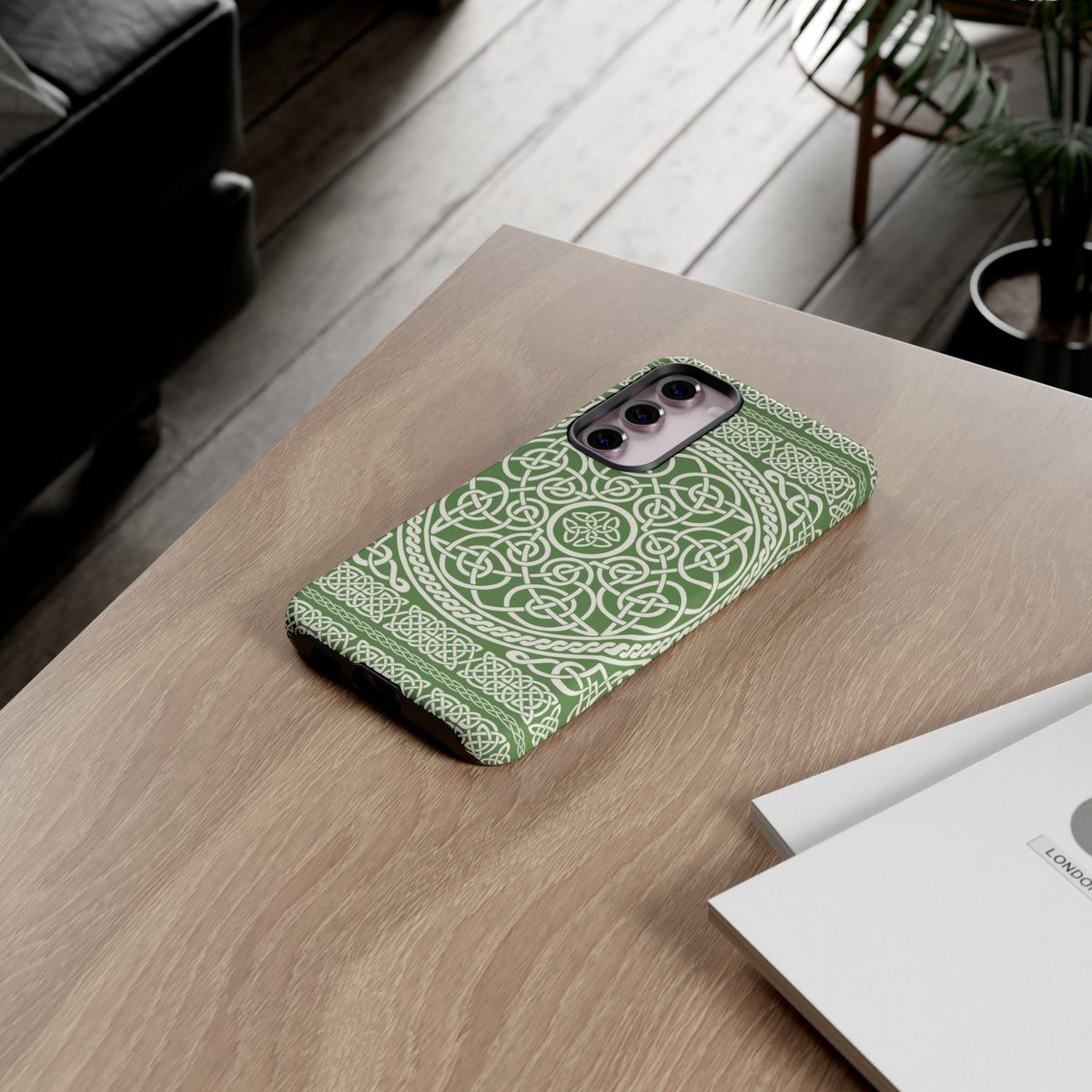 Celtic Knot Green