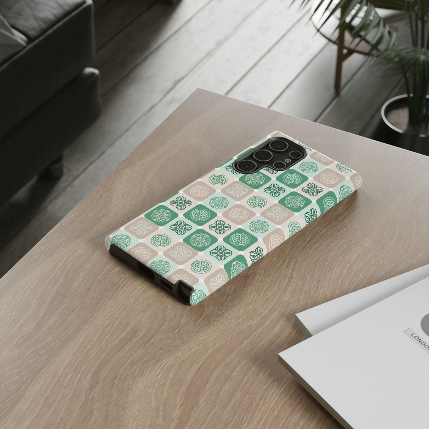 Green Celtic Irish Symbols Tough Phone Case