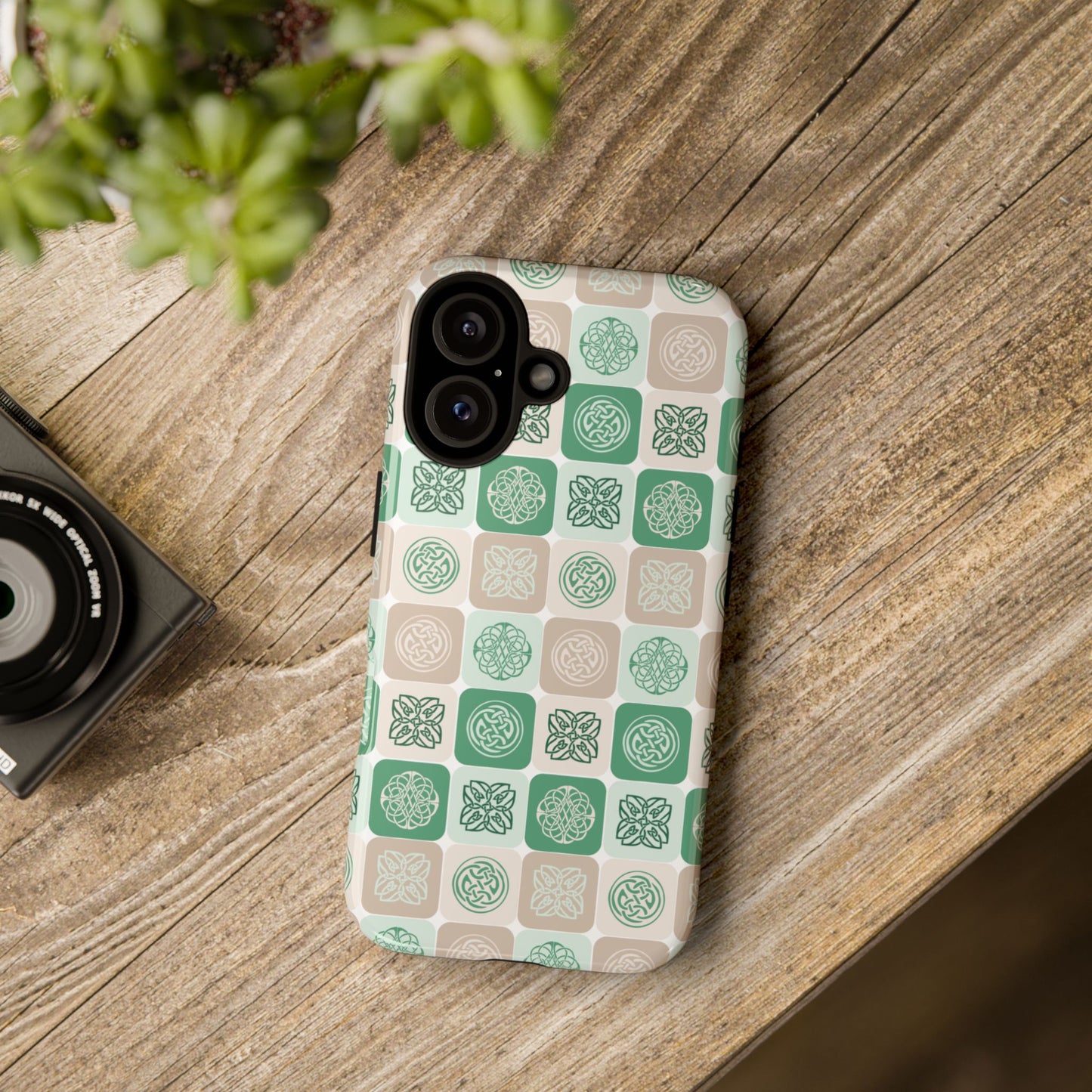 Green Celtic Irish Symbols Tough Phone Case