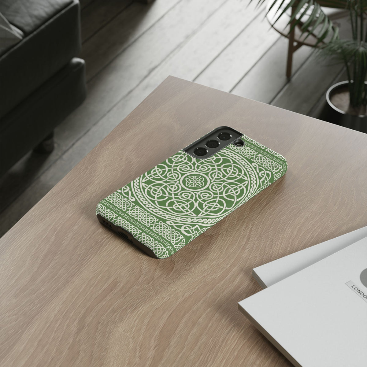 Celtic Knot Green
