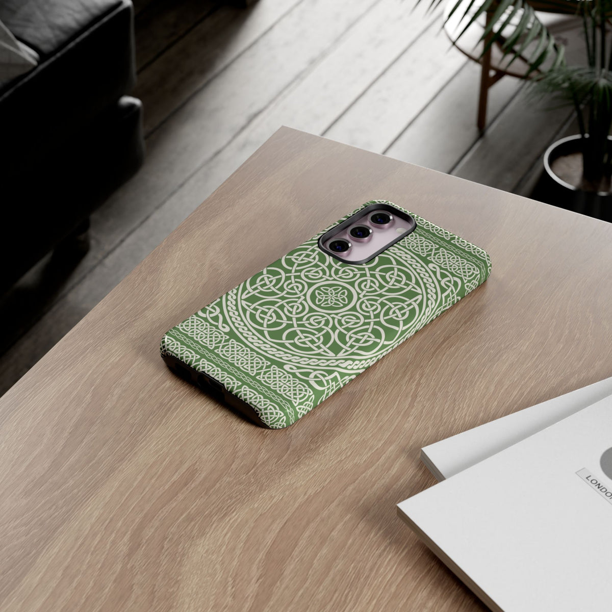 Celtic Knot Green