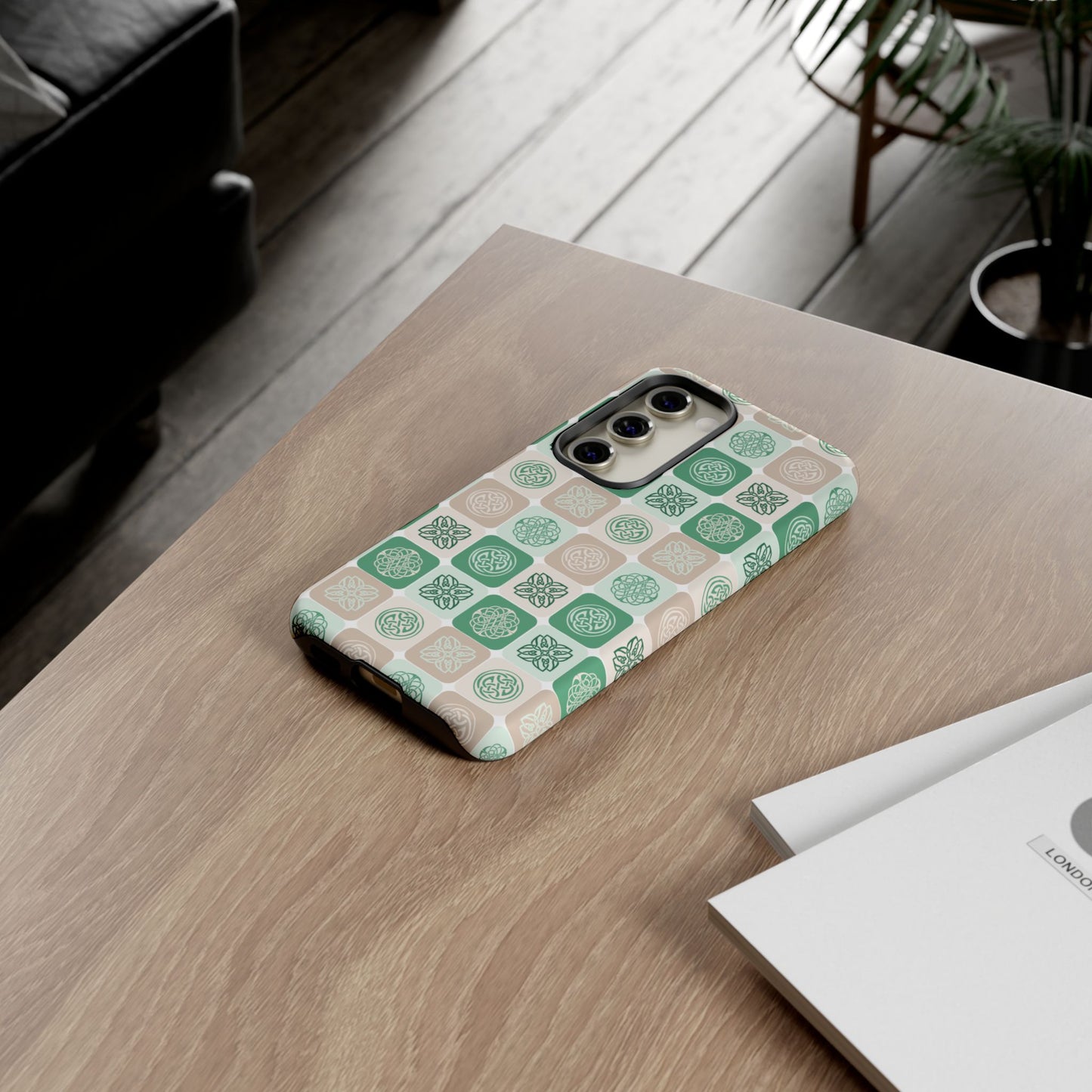 Green Celtic Irish Symbols Tough Phone Case