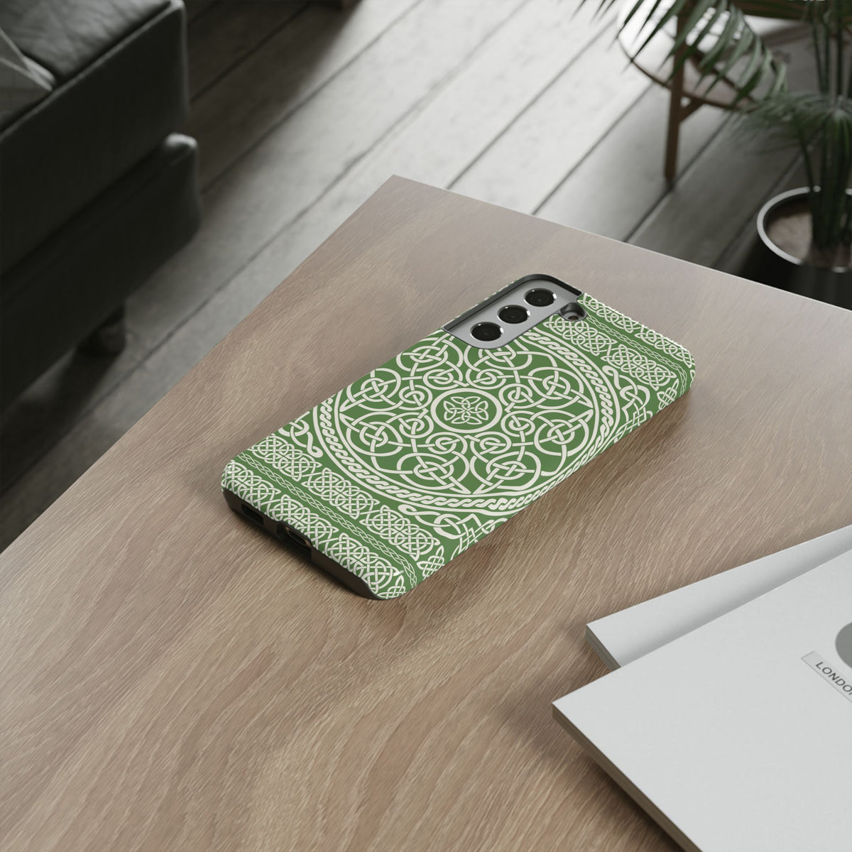 Celtic Knot Green